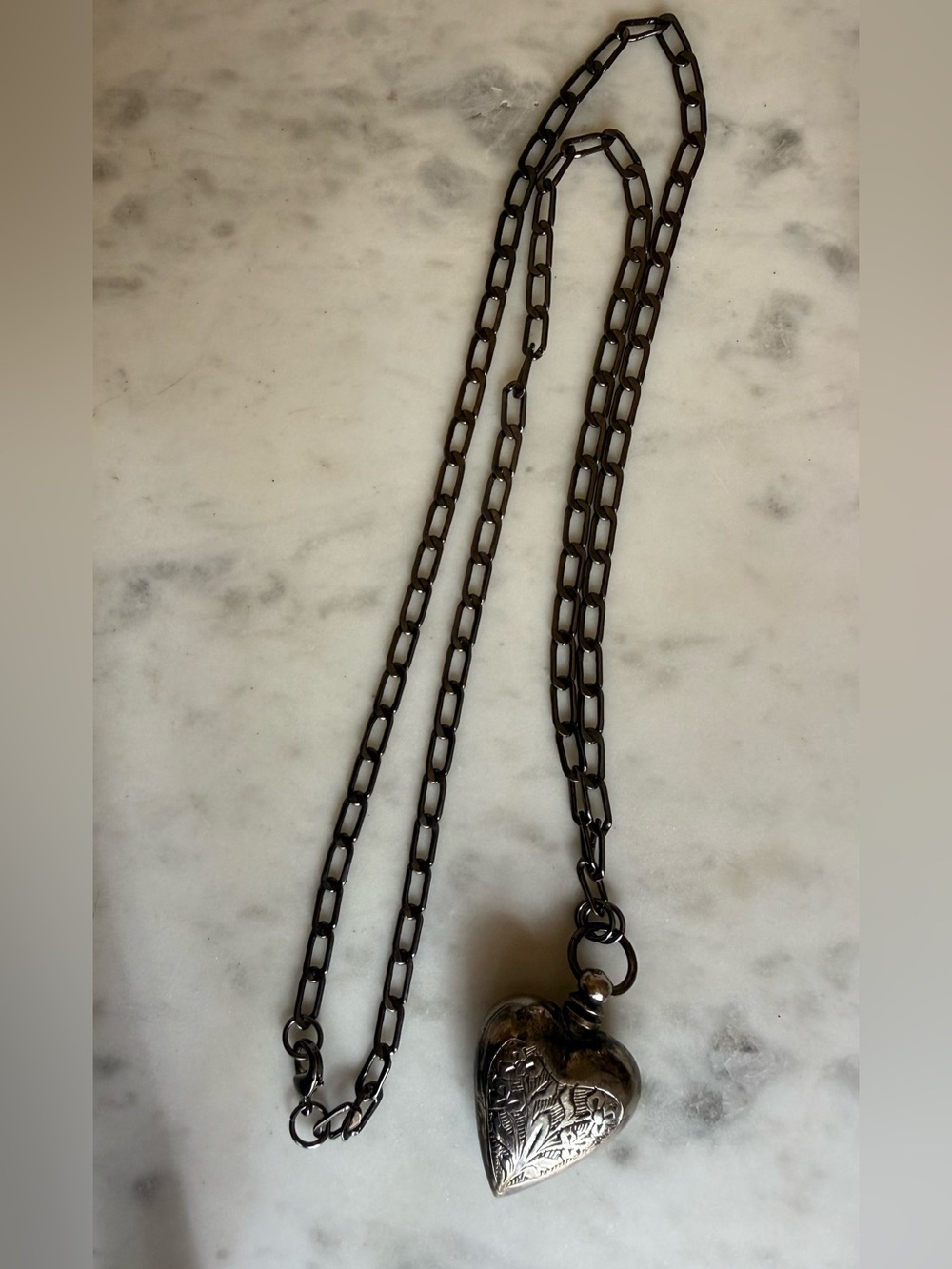 THOMAS WYLDE 💀Rare perfume heart necklace